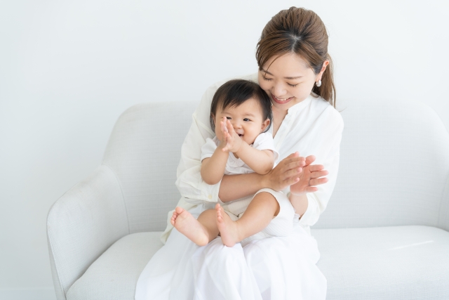 mother and daughter